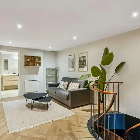 Lejlighed Luxury Family Duplex 4 Bdrs 10p - Republique