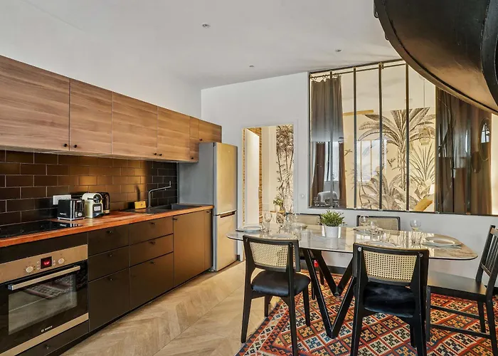 Luxury Family Duplex 4 Bdrs 10p - Republique شقة