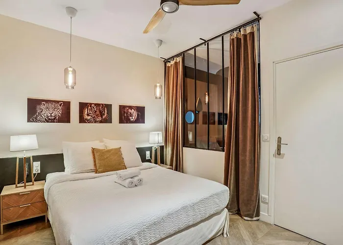 Luxury Family Duplex 4 Bdrs 10p - Republique شقة